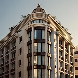 5* Hotel Marly Boutique
